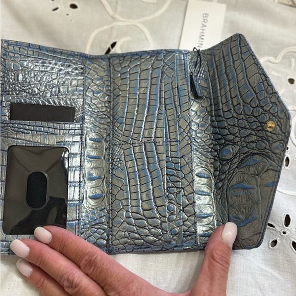 Brahmin “Stunning” Purse And Wallet Set. NWT - Picture 13 of 15